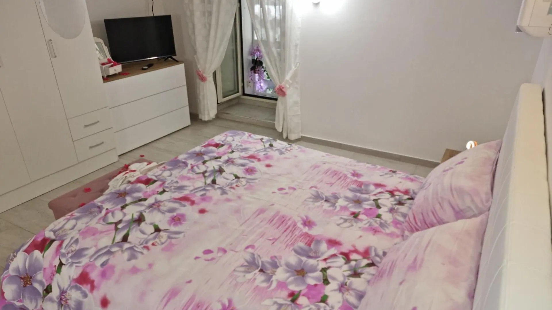 Dv House Via Toledo Quartierispagnoli Naples Italie