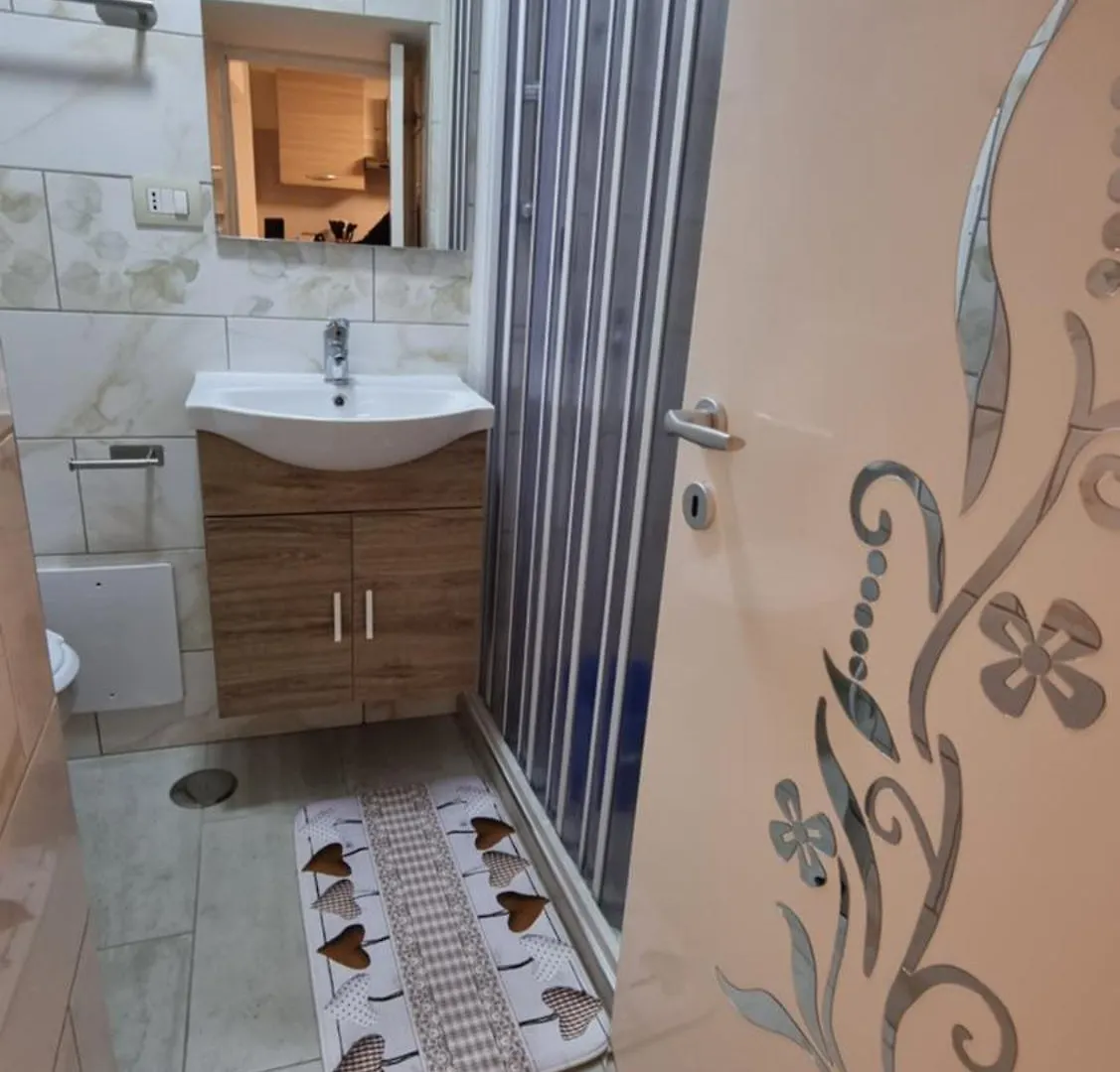 Dv House Via Toledo Quartierispagnoli Naples Italie